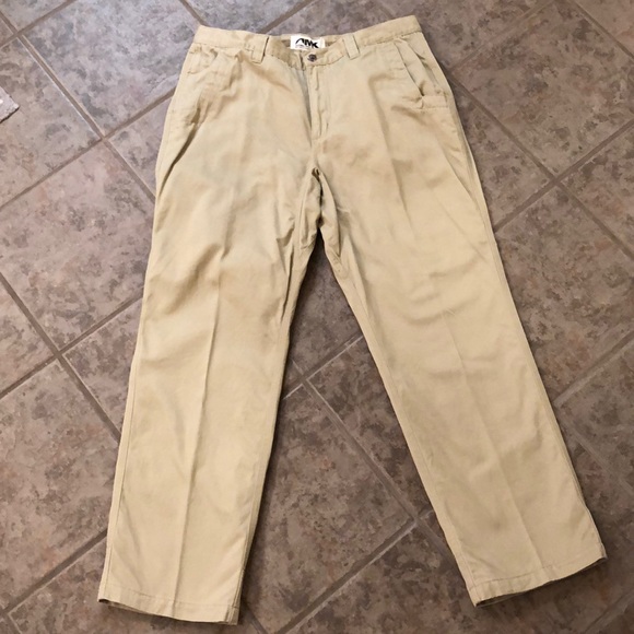 mens mountain khaki pants